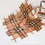 Silk Small Square Scarf Light color plaid - Image 2